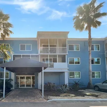 Rent this 1 bed condo on 2749 Club Mar Drive in Sarasota, FL 34237