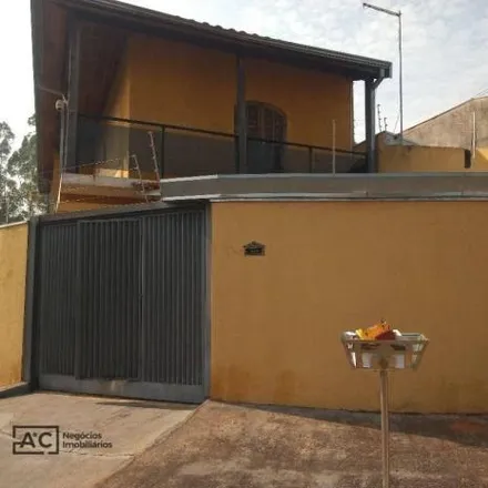 Buy this 3 bed house on Rua José Luís Antônio in Centro, Sumaré - SP