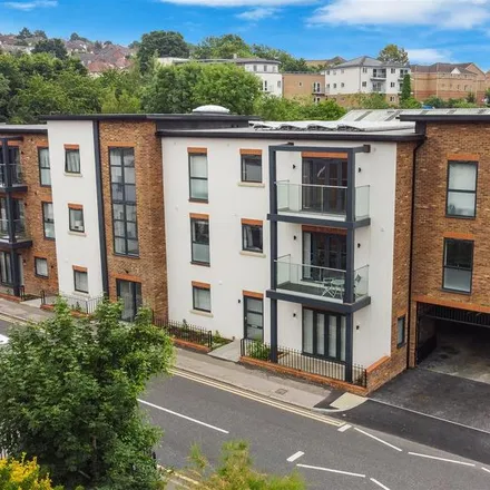 Rent this 2 bed apartment on Bowerdean Nursery School in Gordon Road, High Wycombe