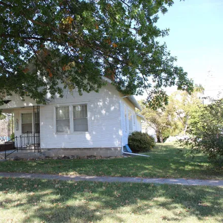 Buy this 2 bed house on 1501 16th Street in Belleville, KS 66935
