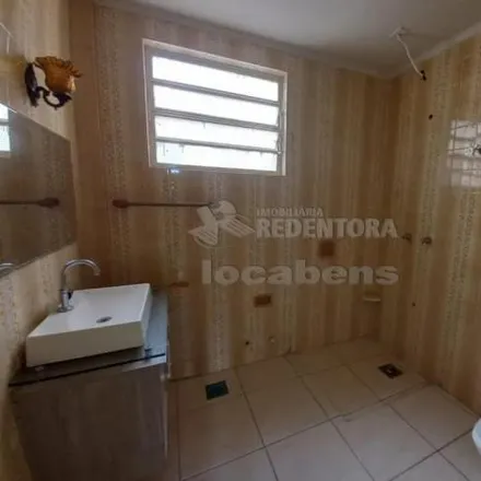 Buy this 3 bed apartment on Banca Disneylândia in Rua Voluntários de São Paulo 3180, Centro