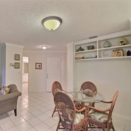 Image 5 - 1355 Winding Oaks Circle East, Indian River County, FL 32963, USA - Condo for rent