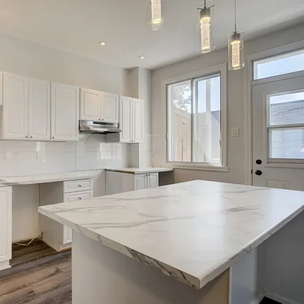 Image 2 - 5537-5539 Avenue Trans-Island, Montreal, QC H3W 3B1, Canada - Townhouse for rent