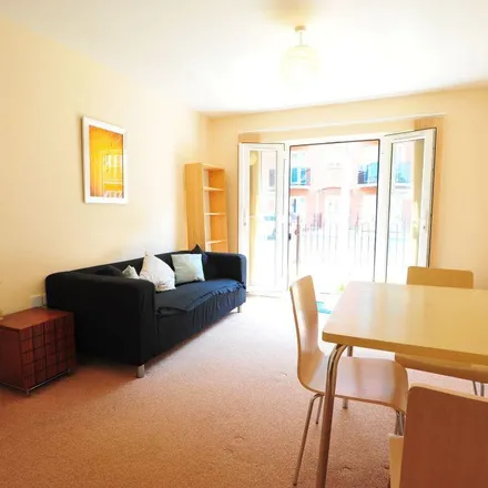 Rent this 2 bed townhouse on Caister Hall in Conisbrough Keep, Coventry