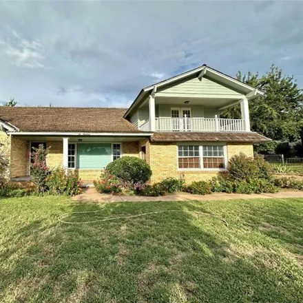 Image 1 - 699 North 6th Street, Weatherford, OK 73096, USA - House for sale