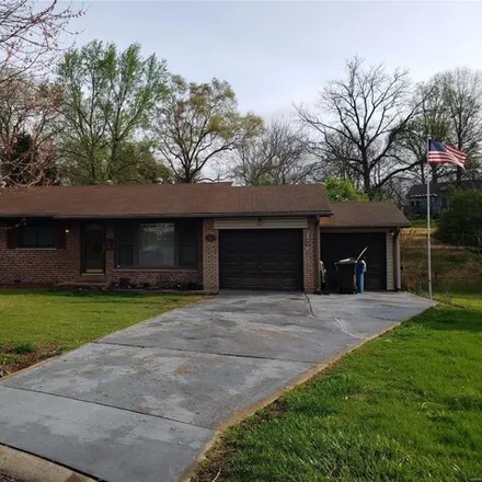 Image 2 - 799 Palace Court, Ferguson, MO 63135, USA - House for rent