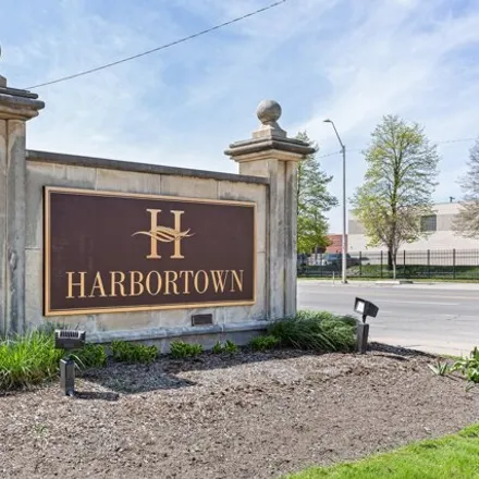 Image 2 - East Harbortown Drive, Detroit, MI 48207, USA - Condo for sale