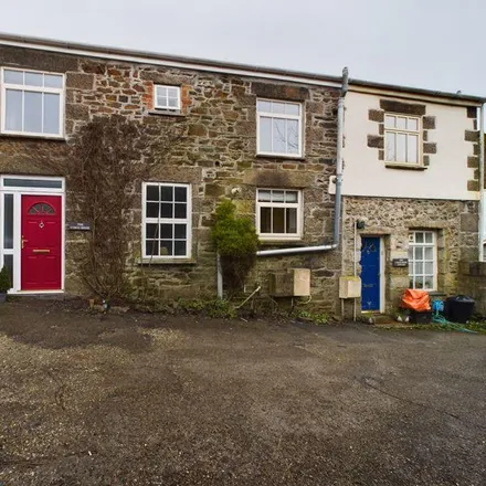 Rent this 3 bed house on Sunnyside in Redruth, TR15 2PZ