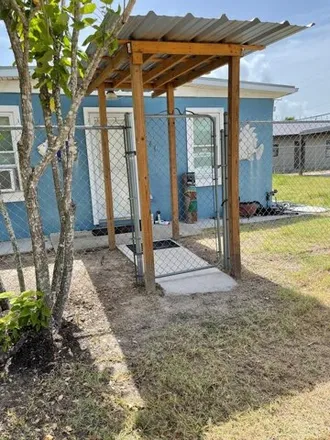 Buy this 1 bed house on 128 North Hood Street in Aransas County, TX 78382