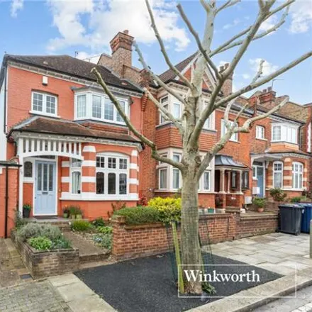 Buy this 4 bed house on Cornwall Avenue in London, N3 1LG