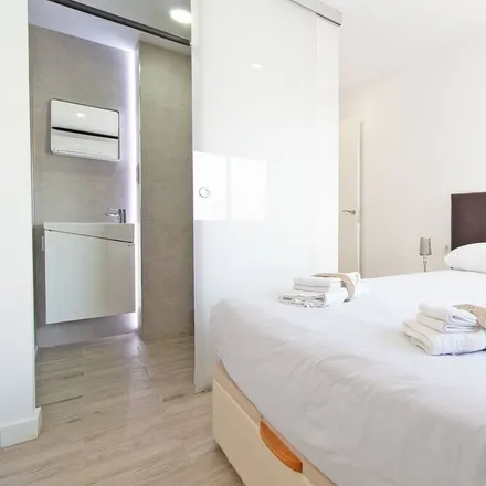 Rent this 3 bed apartment on Talleres Puerto in Carrer Nou, 8