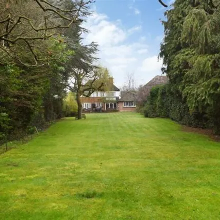Image 3 - Mill Hill, Brentwood, CM15 8EU, United Kingdom - House for sale