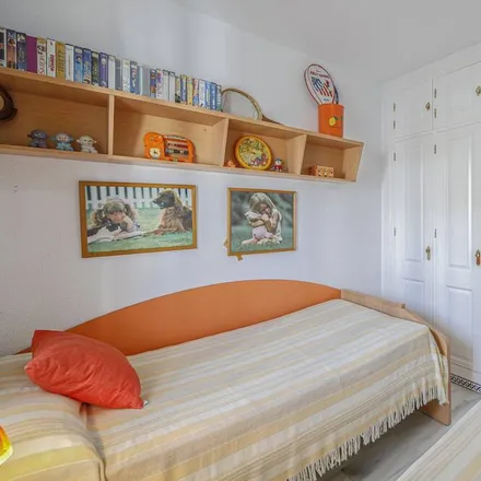 Image 8 - Chiclana de la Frontera, Andalusia, Spain - Apartment for rent