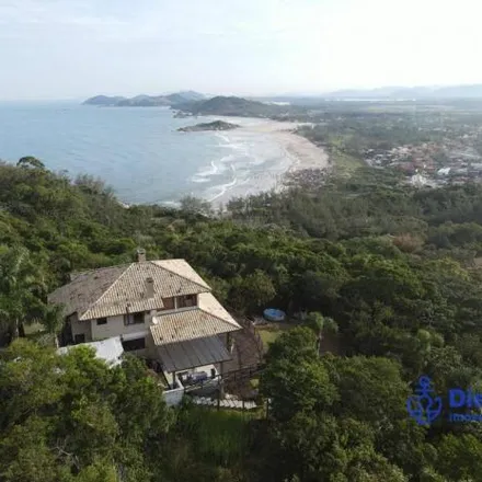 Buy this 5 bed house on Trilha Praia do Ouvidor - Praia da Ferrugem in Capão, Garopaba - SC