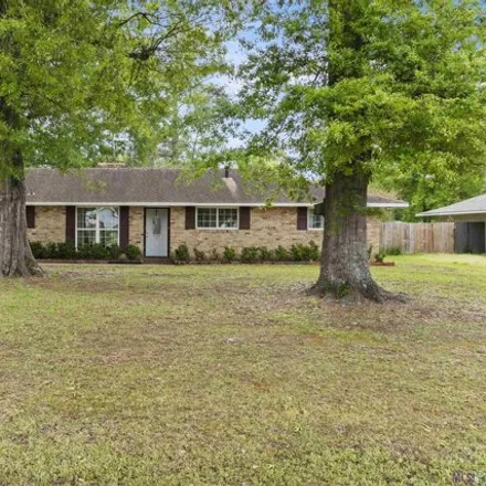 Buy this 3 bed house on 2290 Connie Drive in Denham Springs, LA 70726