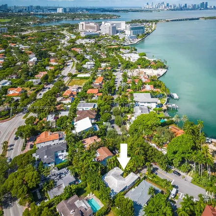 Image 2 - 4455 North Bay Road, Miami Beach, FL 33140, USA - House for sale