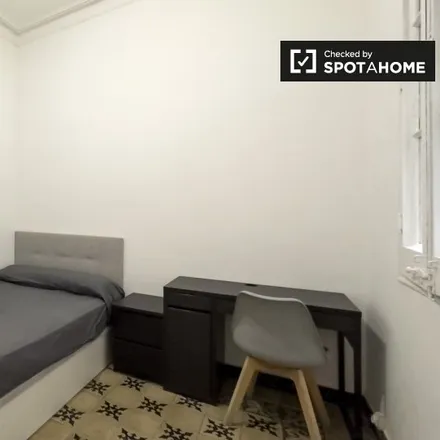 Rent this 6 bed room on Carrer de la Diputació in 239, 08001 Barcelona