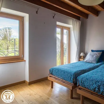 Rent this 4 bed house on Rue des Sagnes in 63410 Charbonnières-les-Varennes, France