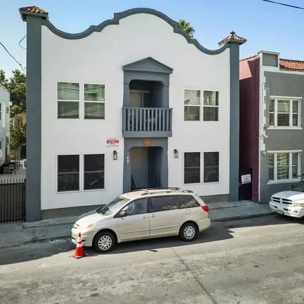 Rent this 1 bed apartment on 1428 West 10th Place in Los Angeles, CA 90015