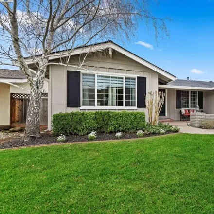 Buy this 3 bed house on 4853 Hillcrest Way in Pleasanton, CA 94543