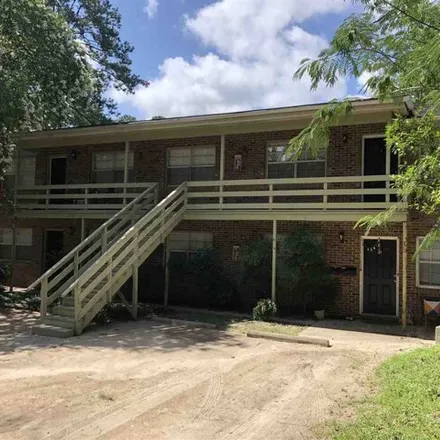 Rent this 2 bed apartment on 903 Beard Street in Tallahassee, FL 32303