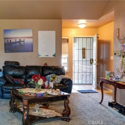 Image 4 - Palm Parkway, Chowchilla, CA, USA - House for sale