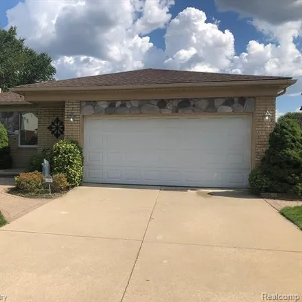 Buy this 3 bed house on 31052 Mason Street in Livonia, MI 48154