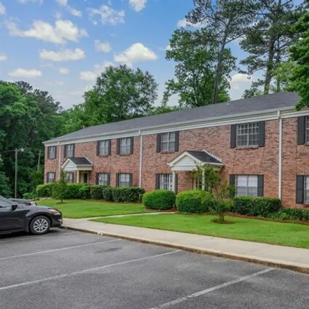 Buy this 2 bed condo on Sandner Court in Hollywood, Homewood