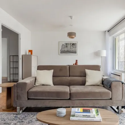 Rent this 3 bed apartment on 13 Rue de Rémusat in 75016 Paris, France