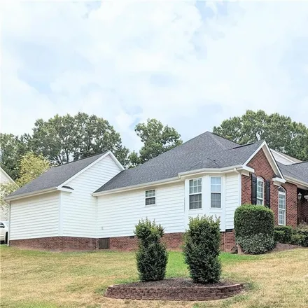 Buy this 3 bed house on 4414 Blackbird Court in Charlotte, NC 28269