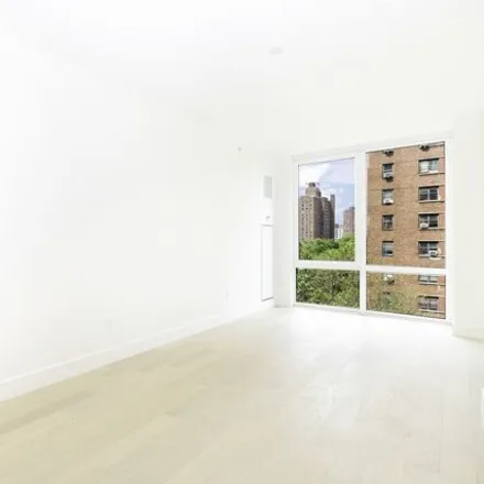 Image 5 - 100 East 104th Street, New York, NY 10029, USA - House for rent