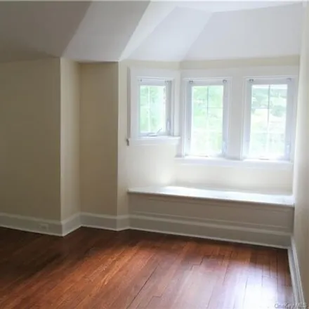 Image 6 - 245 Madison Road, Scarsdale Park, Village of Scarsdale, NY 10583, USA - House for rent