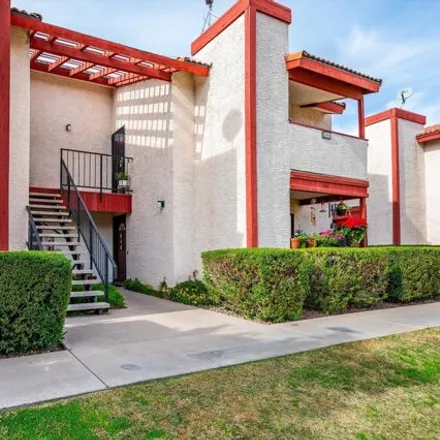 Image 2 - 1911 North 42nd Street, Phoenix, AZ 85008, USA - Apartment for sale