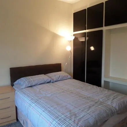 Rent this 1 bed duplex on Springfield Road in Ashford, TW15 2LR