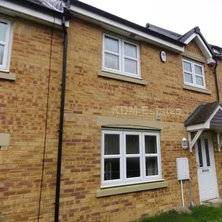 Rent this 3 bed house on Brackenridge in Shotton Colliery, DH6 2QT