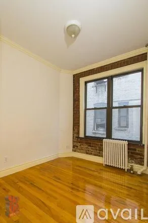 Rent this 3 bed apartment on 416 E 13 Th St