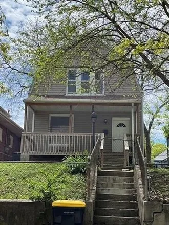 Buy this 2 bed house on 4465 Norledge Avenue in Kansas City, MO 64123
