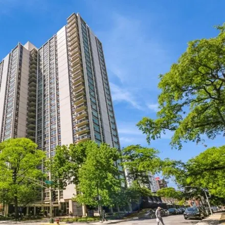 Rent this 1 bed condo on 1235 North LaSalle Drive in Chicago, IL 60610