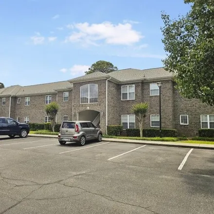 Buy this 3 bed condo on 598 Willow Green Drive in Red Hill, Horry County