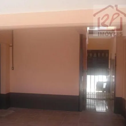 Buy this 5 bed house on Rua José Izaltino Silva in Campo dos Alemães, São José dos Campos - SP