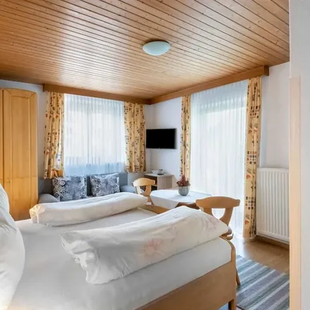 Rent this 2 bed apartment on Itter in Dorfplatz 1, 6305 Itter