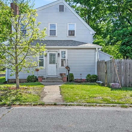 Buy this 3 bed house on 272 Pequot Ave