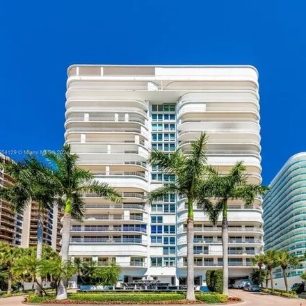 Image 2 - Collins Avenue, Bal Harbour Village, Miami-Dade County, FL 33154, USA - Condo for rent