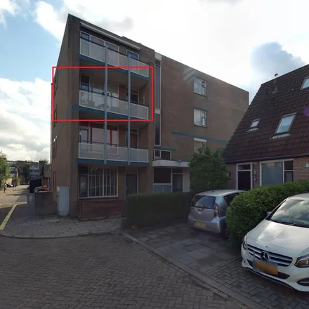 Rent this 1 bed apartment on Schrijnwerkerstraat 1 in 3123 EJ Schiedam, Netherlands