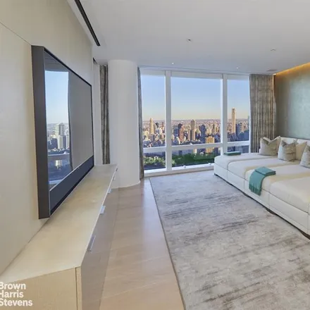 Image 6 - 25 COLUMBUS CIRCLE 72B in New York - Apartment for sale