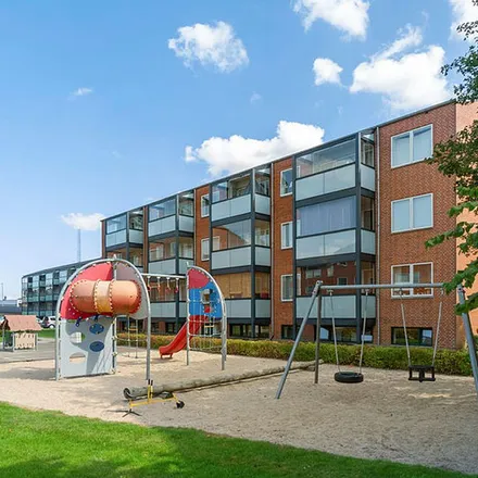 Rent this 4 bed apartment on Frøjkvej 7 in 7500 Holstebro, Denmark