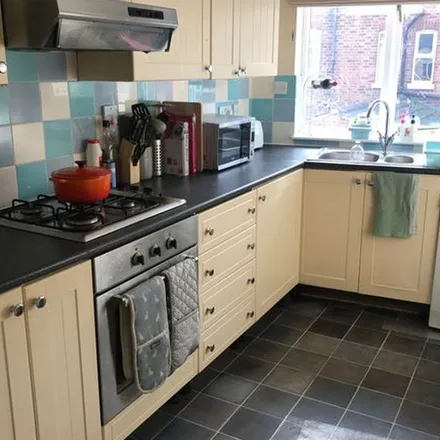 Rent this 3 bed apartment on 1 Tennyson Street in Nottingham, NG7 4FT
