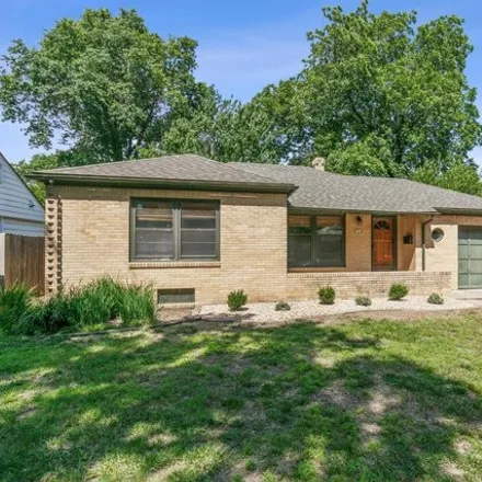Image 2 - 2045 N Salina Ave, Wichita, Kansas, 67203 - House for sale