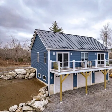 Buy this 2 bed house on 512 Reef Road in Waldoboro, ME 04572