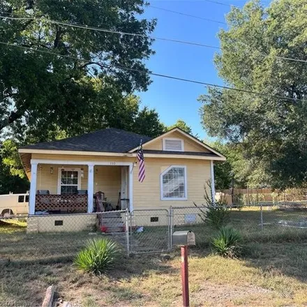Buy this 2 bed house on 691 Rogers Avenue in Poteau, OK 74953